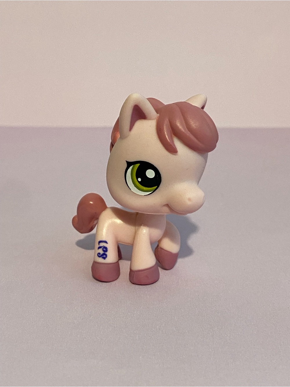 Littlest Pet Shop LPS #1331 Pink Horse Green Eyes Hasbro 2006 *Flaws*